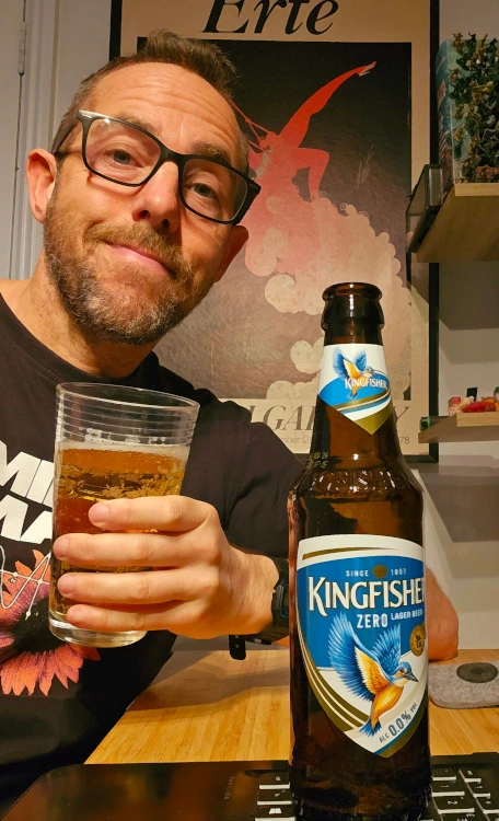 drinking kingfisher zero