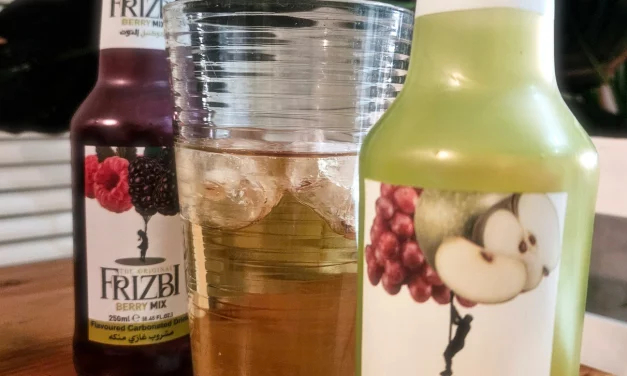 Non-alcoholic Frizbi drinks