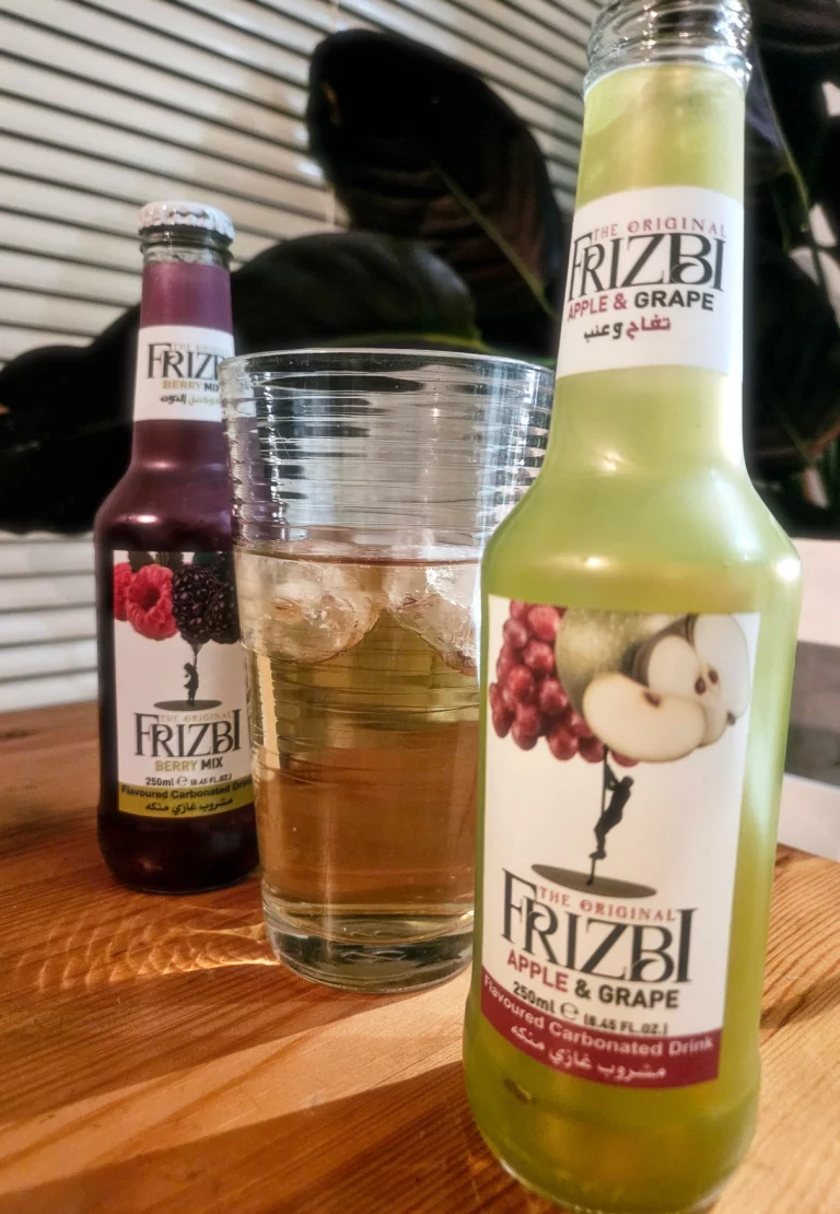 Non-alcoholic Frizbi drinks