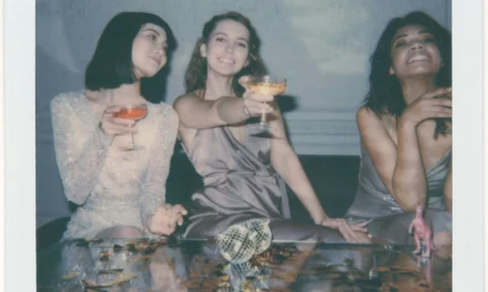 Mood enhancing alcohol-free drinks