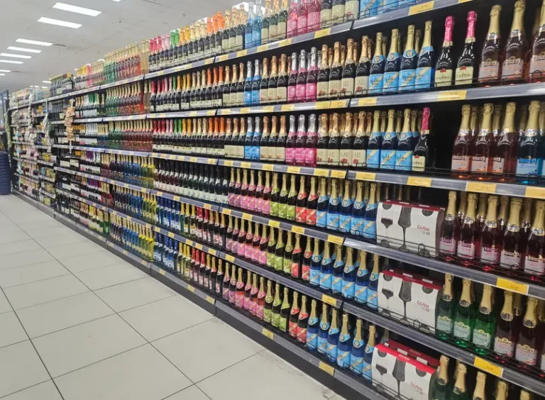 Reviewing Alcohol-free Drinks in Ghana