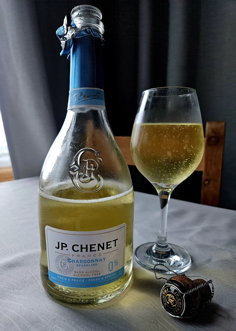 Alcohol-free JP Chenet Chardonnay wine