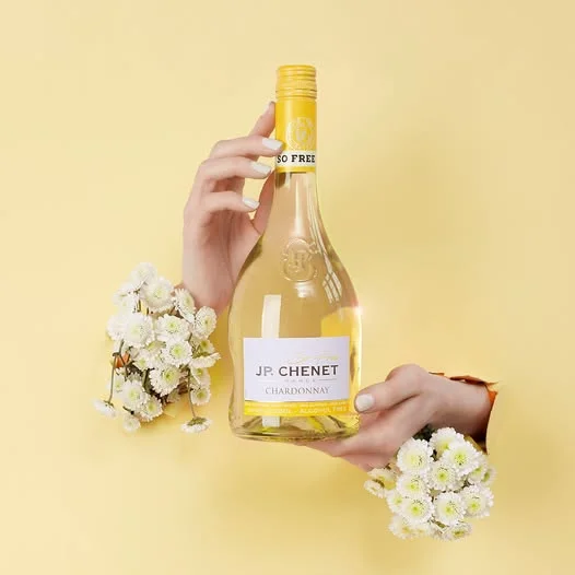Alcohol-free sparkling chardonnay review image